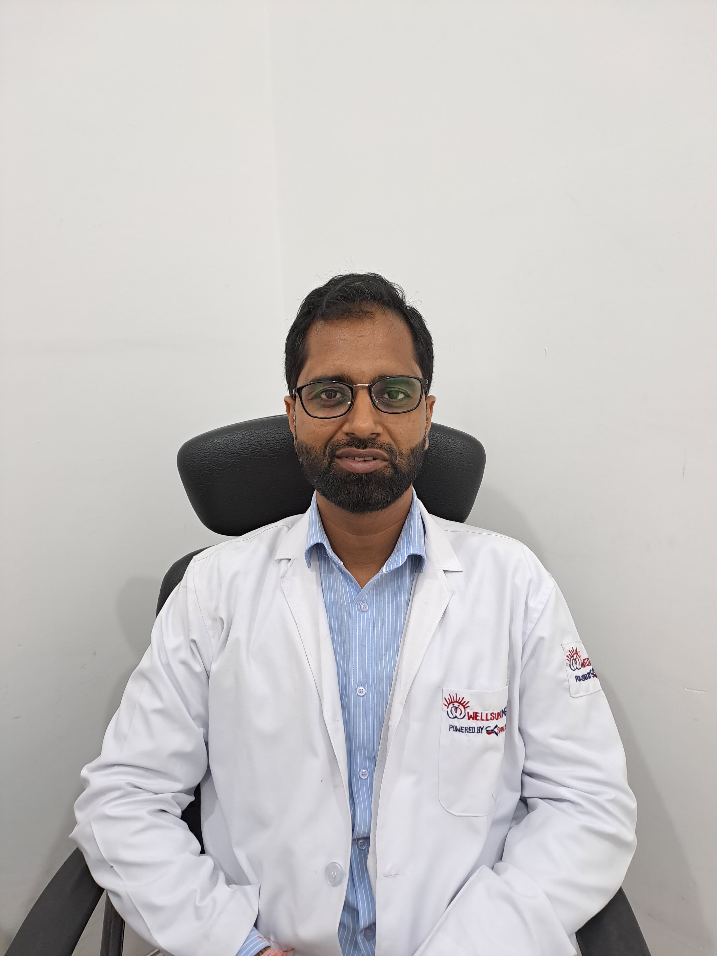 Dr. Navneet Mishra